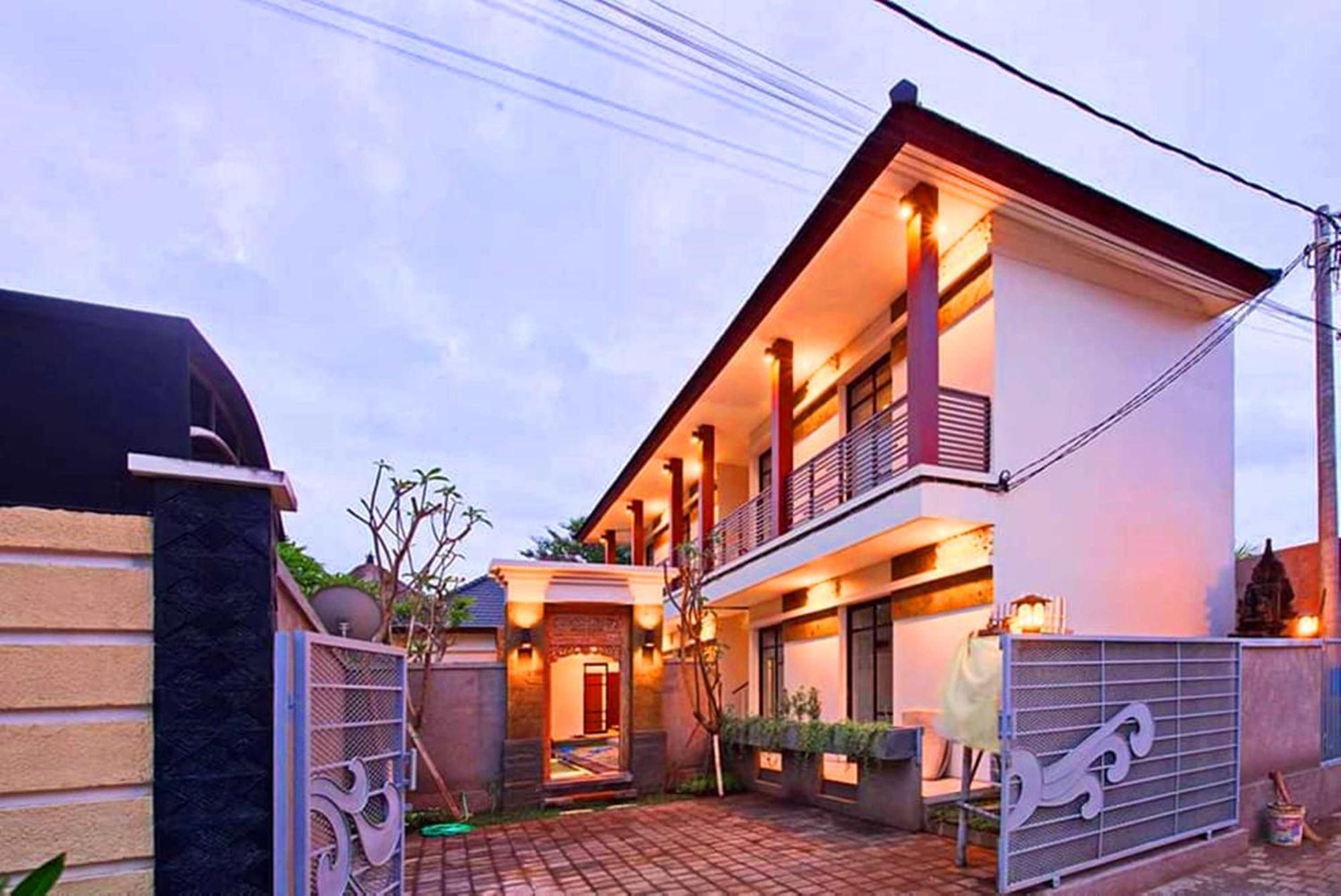 Dirga'S House Sanur View By Eps Hotel Buitenkant foto