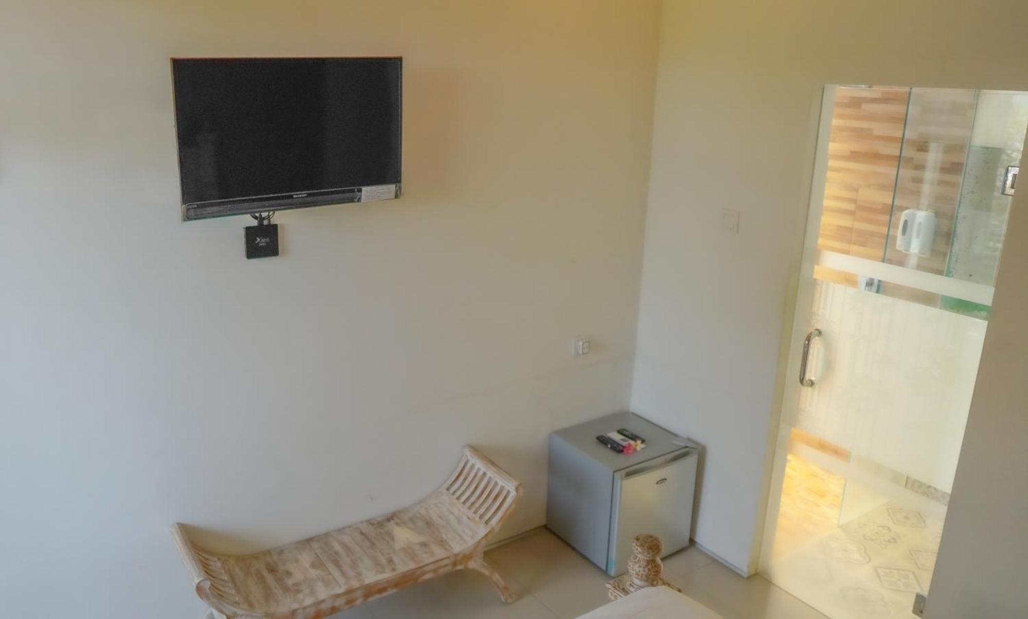 Dirga'S House Sanur View By Eps Hotel Buitenkant foto