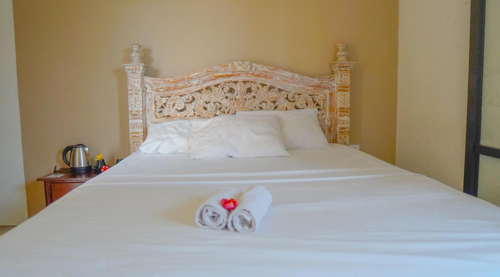 Dirga'S House Sanur View By Eps Hotel Buitenkant foto